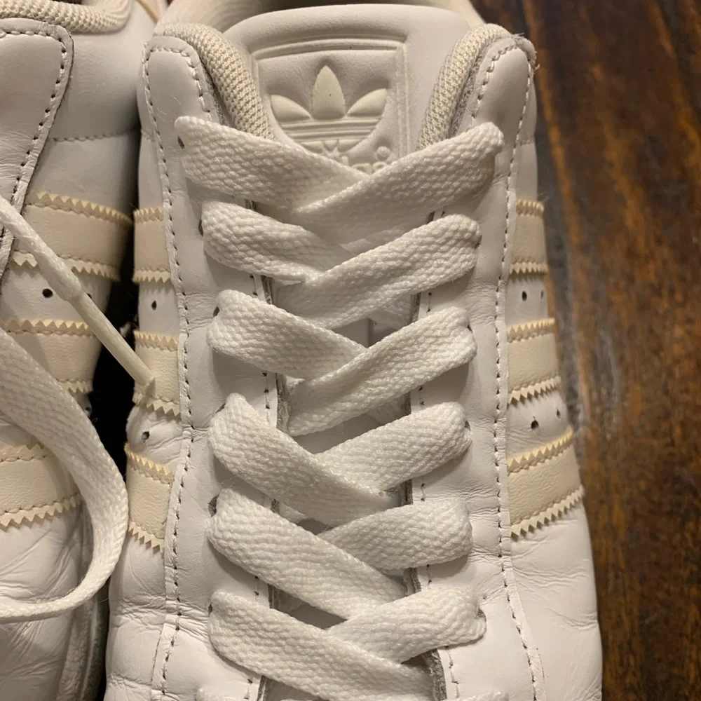 Adidas - Superstar - Excellent condition - Men’s Size 8.5 - Picture 3 of 7